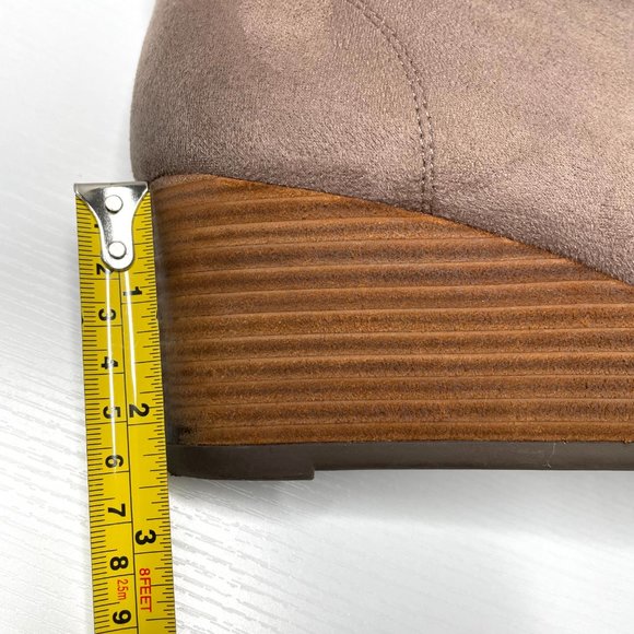 Dr. Scholl's Conquer Faux Suede Ankle Lace Up Wedge Boots Women 9 M Tan - Picture 12 of 12